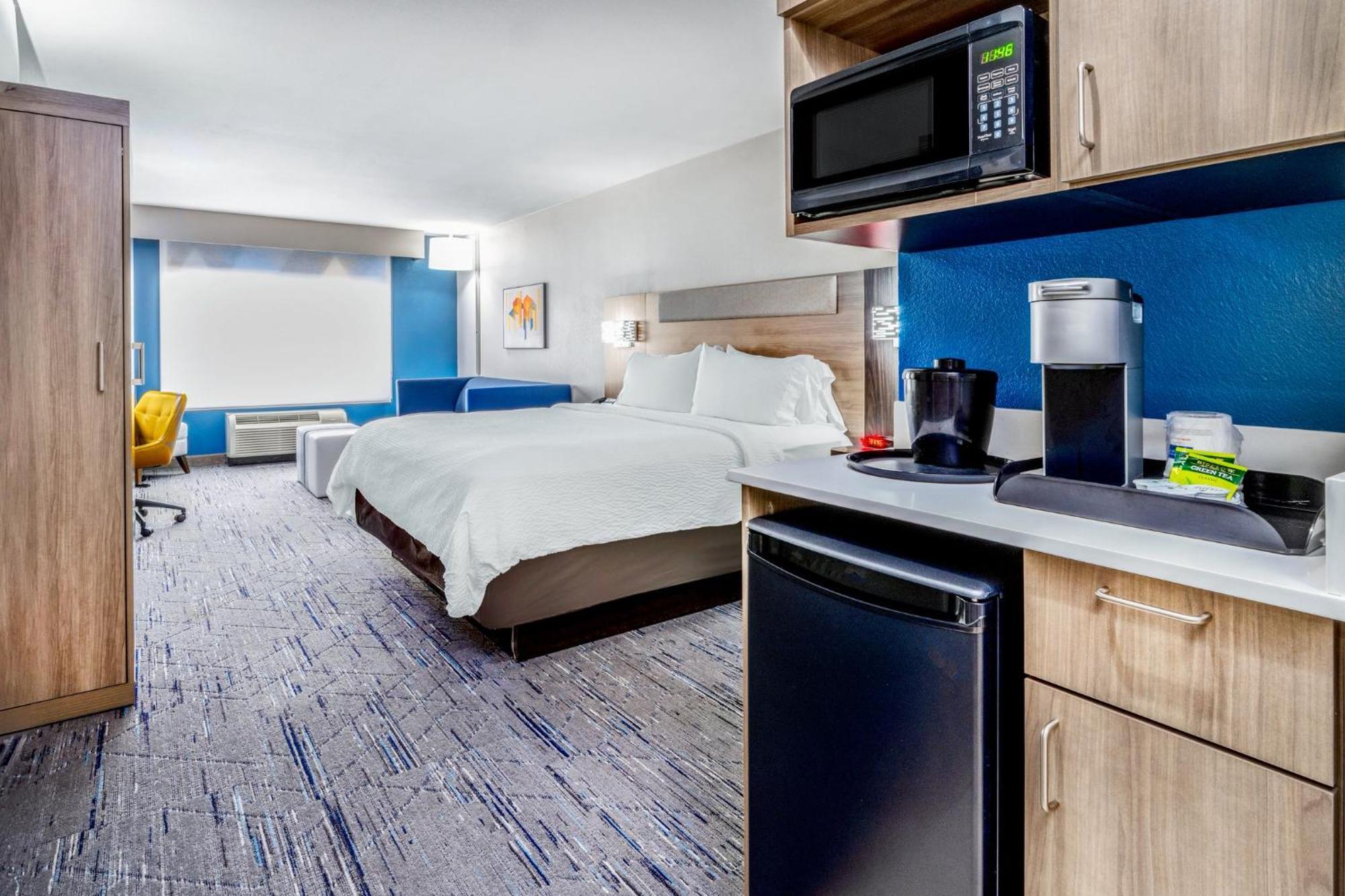 Holiday Inn Express - Colorado Springs - First & Main By Ihg Экстерьер фото