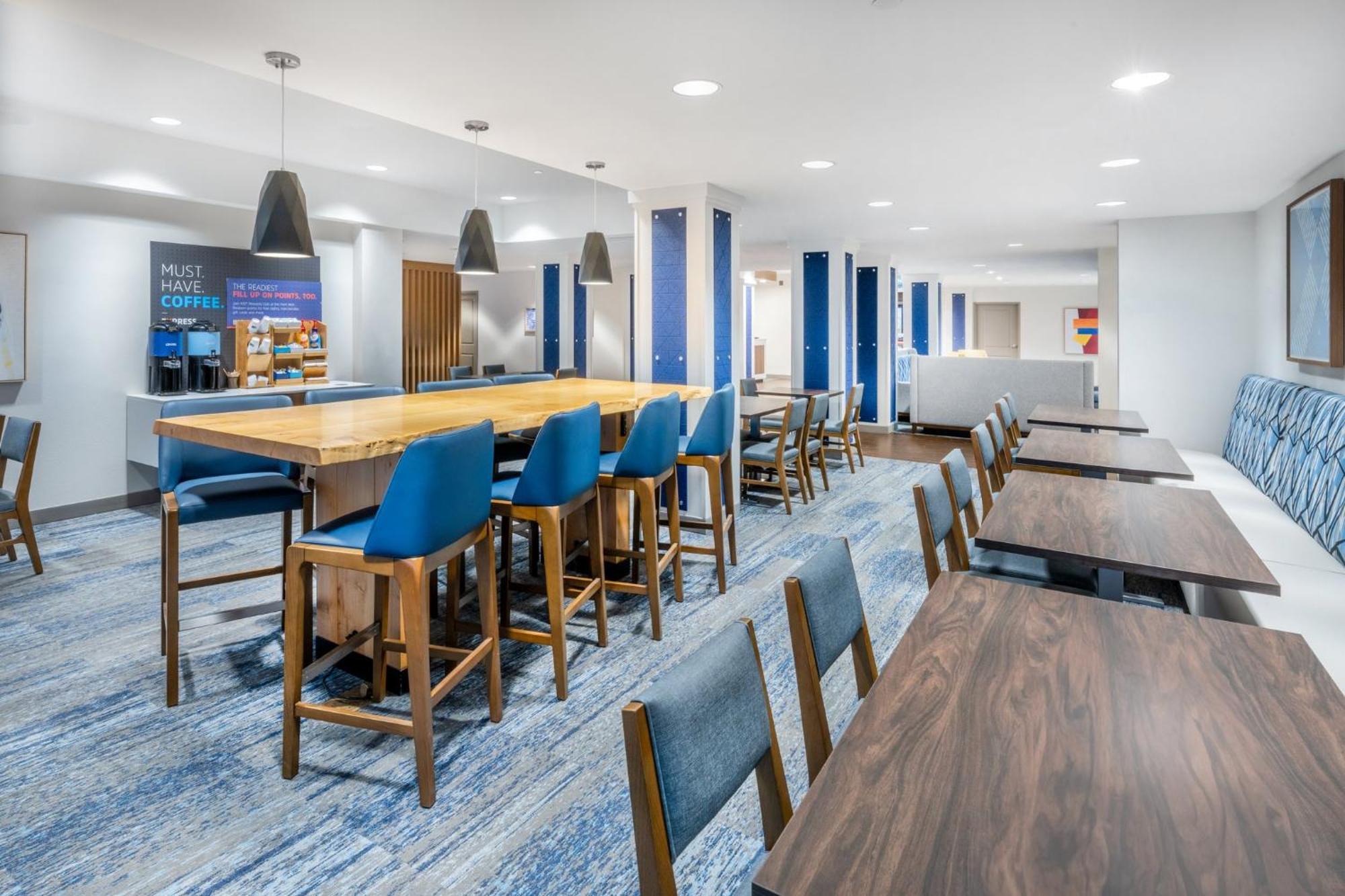 Holiday Inn Express - Colorado Springs - First & Main By Ihg Экстерьер фото